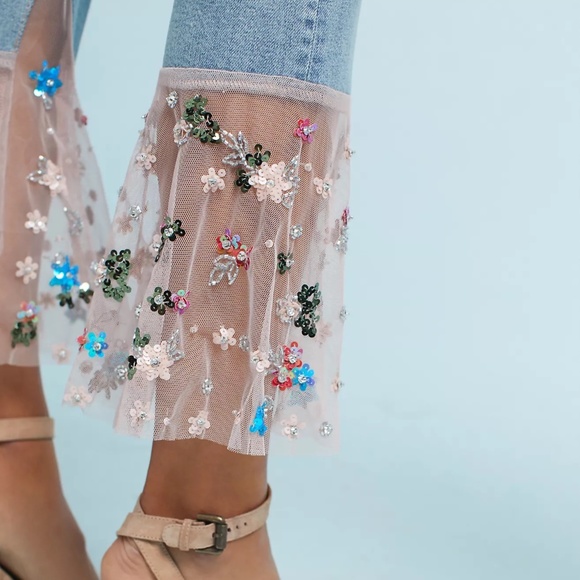 Anthropologie's Pilcro High-Rise Slim Boyfriend Jeans - Picture 4 of 14